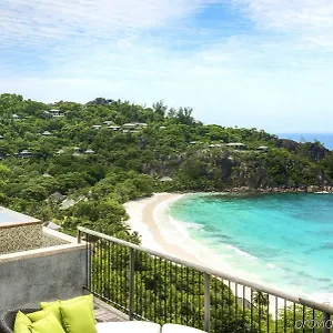 Four Seasons Seychelles Üdülőközpont