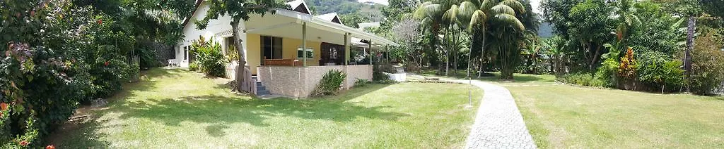 Guest house Beau Vallon Bungalows